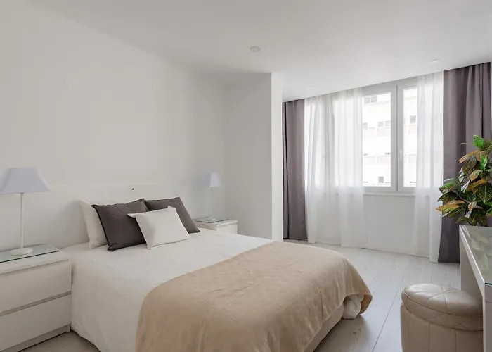 Appartement Light-filled, Fully Renovated Near Belem, By Timecooler *