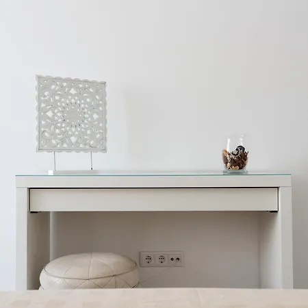 Appartamento Light-filled, Fully Renovated Near Belém, By Timecooler