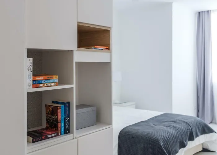 Light-filled, Fully Renovated Near Belem, By Timecooler Lägenhet Lisboa